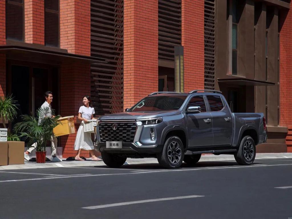 鯊魚王多變體汽車智能皮卡后箱蓋 鯊魚王多變體汽車智能皮卡后箱蓋