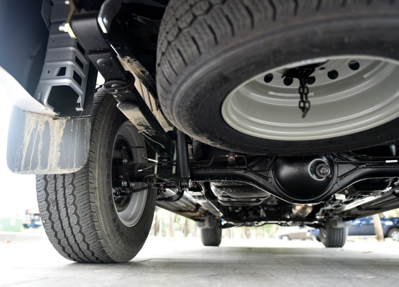 鯊魚王多變體汽車智能皮卡后箱蓋 鯊魚王多變體汽車智能皮卡后箱蓋