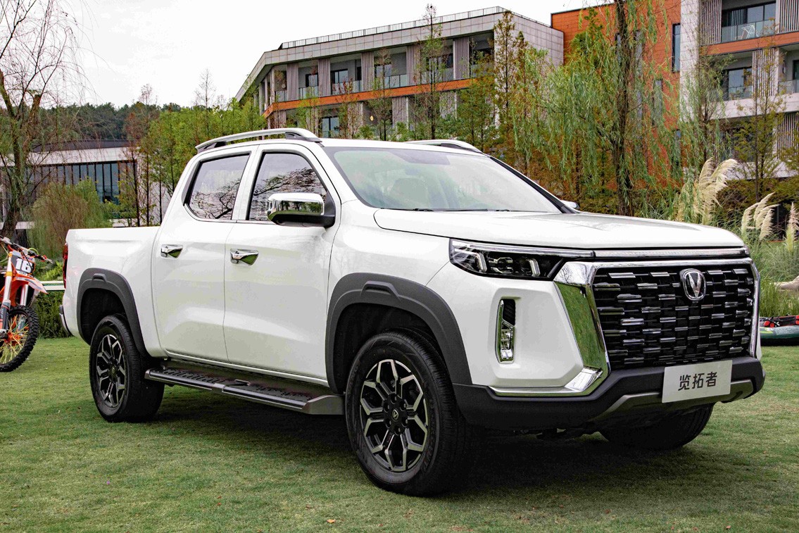 長安覽拓者乘用化皮卡正式上市 起價(jià)9.9萬 長安覽拓者乘用化皮卡正式上市 起價(jià)9.9萬